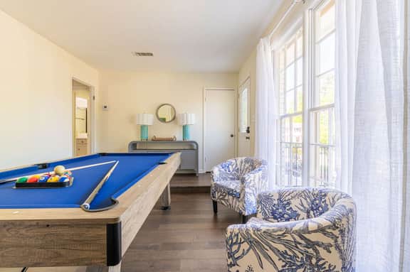 Crown Ct Pool